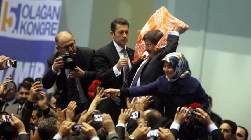Davutoğlu: İzmir'e, Başbakanlık Ofisi A&ccedil;acağım