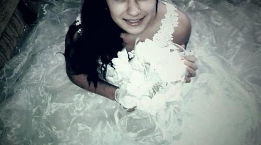 &Uuml;niversiteli Aycan, Duvağıyla Son Yolculğuna Uğurlandı.