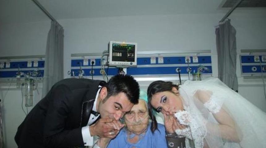 Gelinle Damattan Hastanede Yatan Babaanneye S&uuml;rpriz Ziyaret