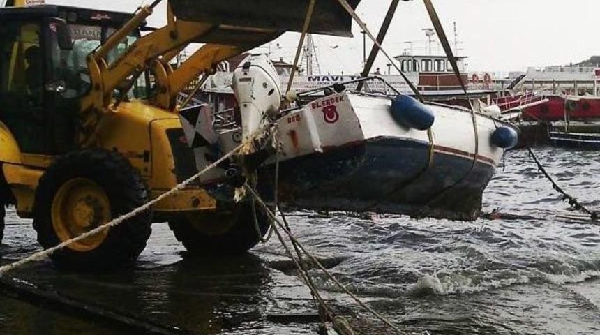 Fırtına Ro-Ro Gemisini Karaya Oturuttu (2)