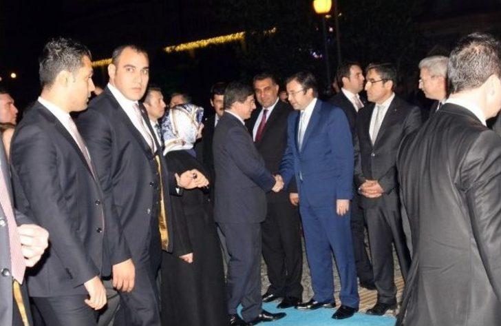 Başbakan Davutoğlu İzmir Valiliğini Ziyaret Etti G5