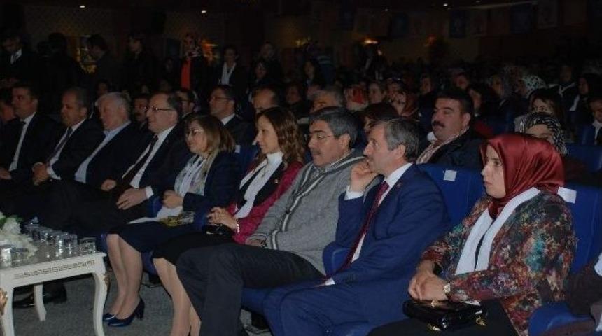 Şahinbey İl&ccedil;e Kadın Kolları Kongresi Yapıldı