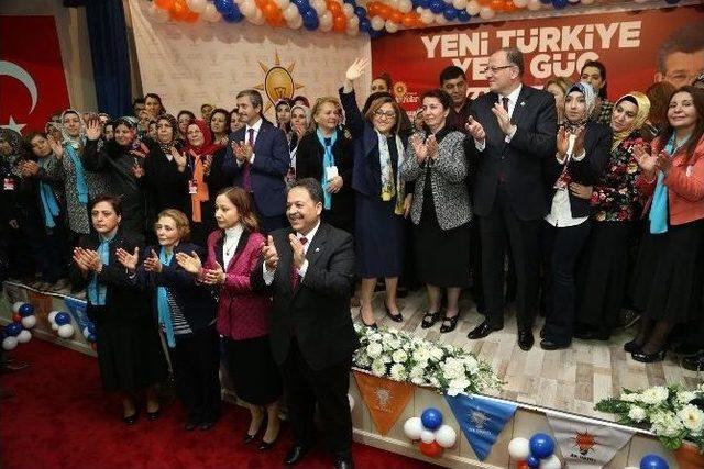 Şehitkamil Kadın Kolları Kongresi 2