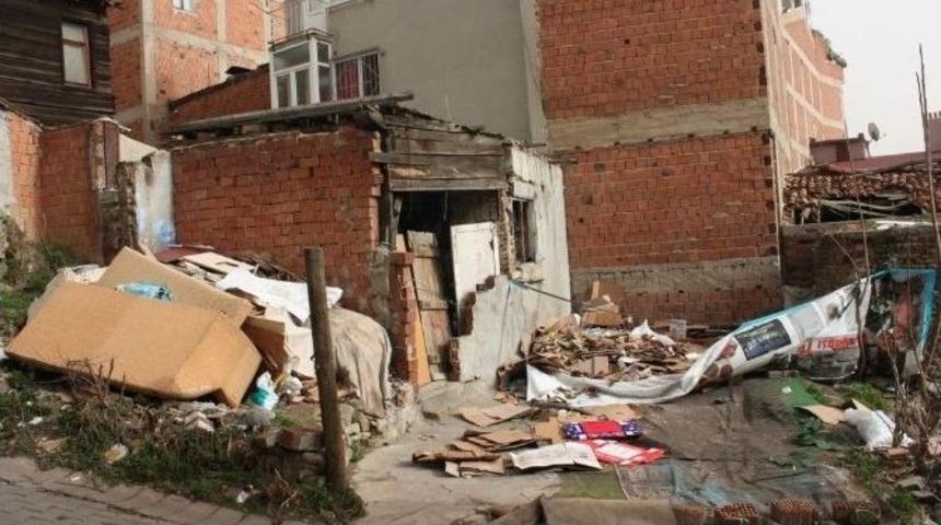 Tekirdağ&rsquo;da Fırtına Maddi Hasara Sebep Oldu