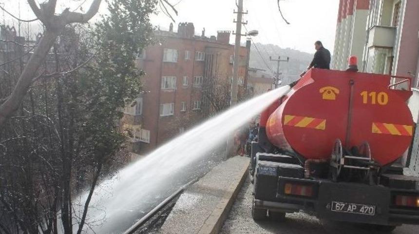 Şiddetli Lodos Az Daha Evleri Yakıyordu