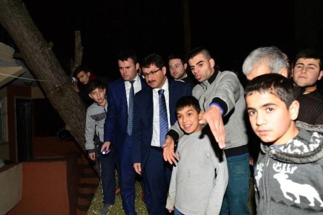 Başkan &Ccedil;elik Lodostan Zarar G&ouml;ren B&ouml;lgeleri İnceledi