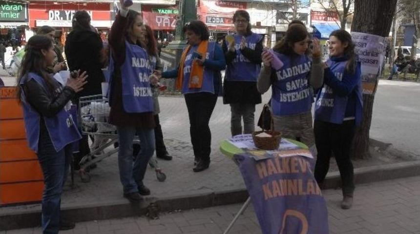 Eskişehir&rsquo;de Kadın Cinayetlerine Tepki Standı