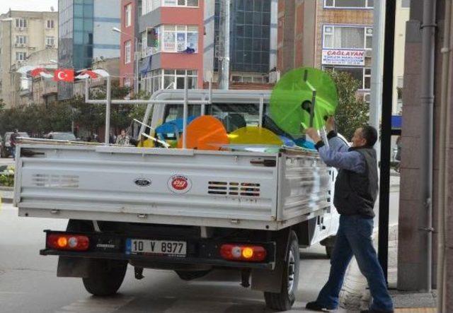 Balıkesir'de Lodosun Faturası Ağır Oldu, 1 Kişi Öldü