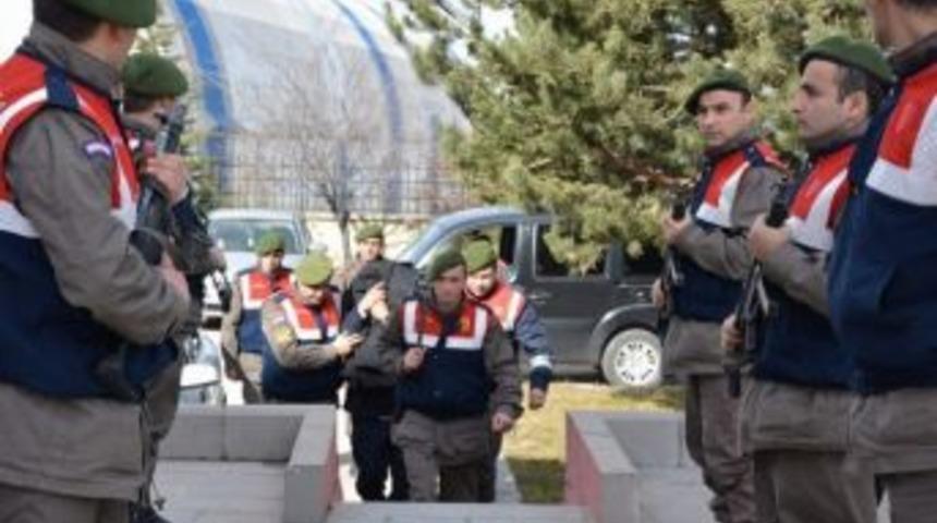 Yakalanan Cinayet Zanlısı Tutuklandı