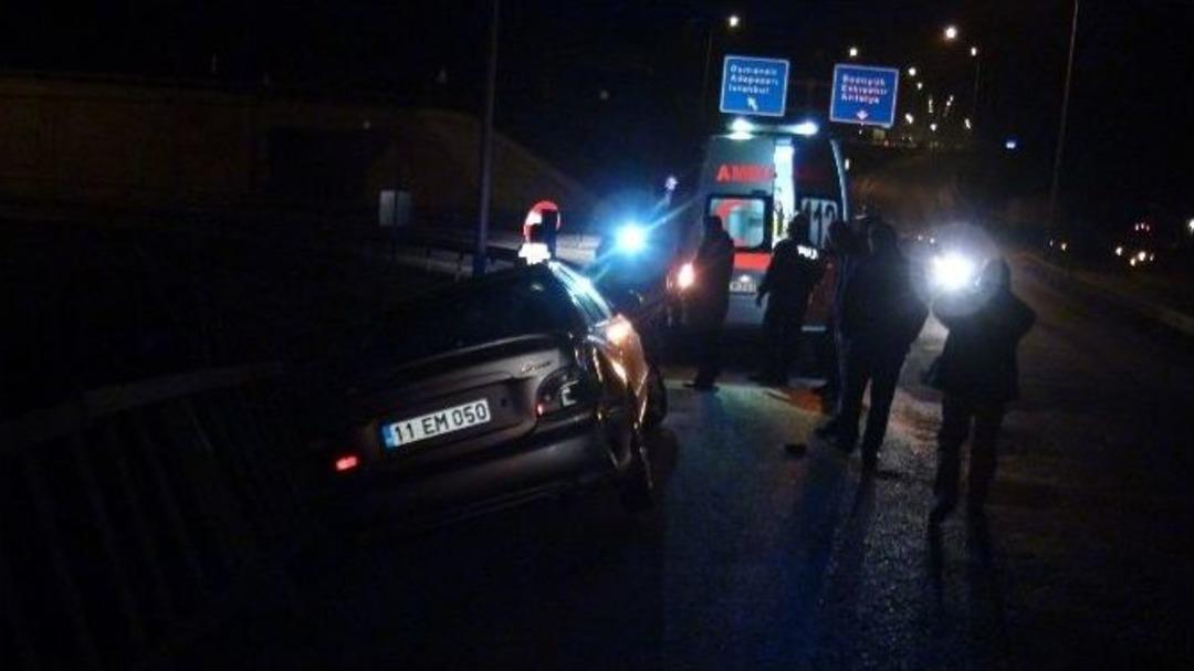 Dereye U&ccedil;an Yaralı Yolcusunu Bırakıp Ka&ccedil;tığı İddiası