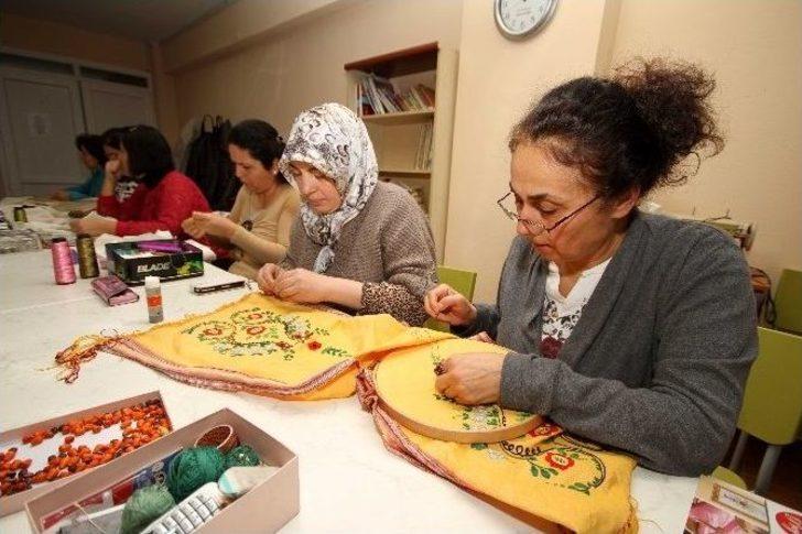 Karşıyakalılar Bu Kursları Çok Sevdi G2