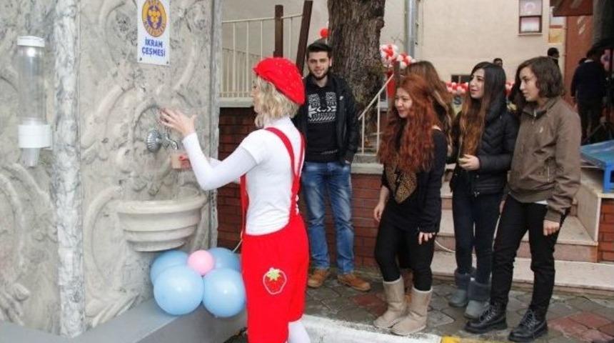 Buca&rsquo;da &Ouml;ğrencilere Moral Eğlencesi