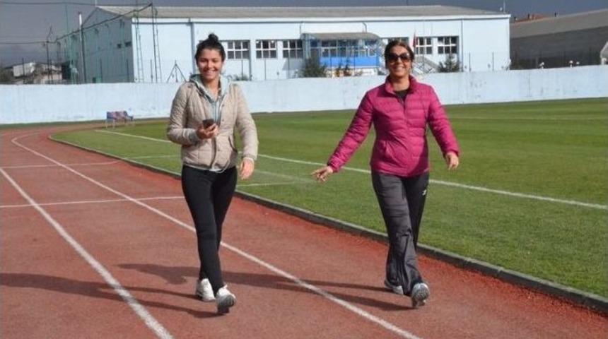 G&uuml;neşi G&ouml;rd&uuml;ler Spora Başladılar