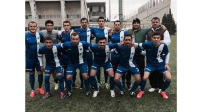 Yunusemre Belediyespor 12 Ma&ccedil;tır Yenilmiyor