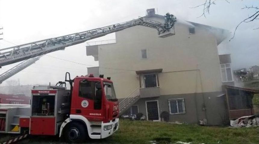 Onarım Esnasında &Ccedil;atı Yandı