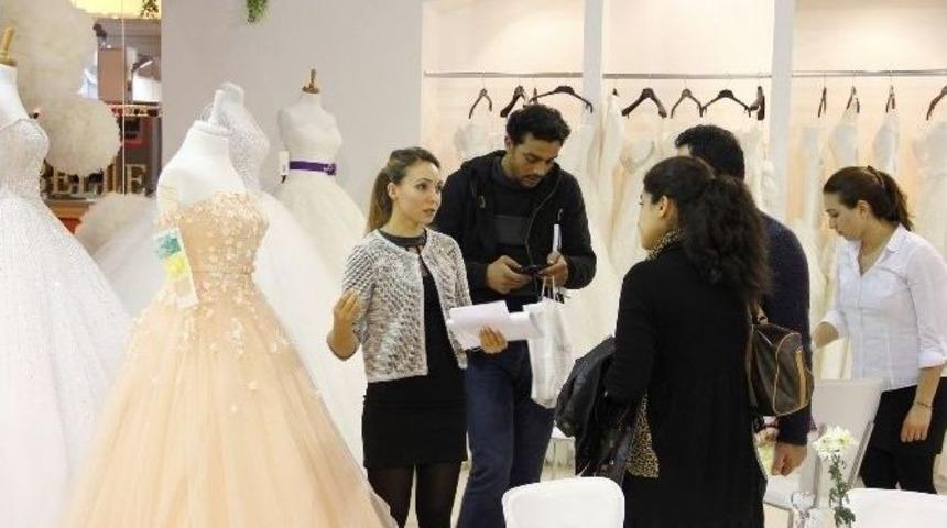 Gelinlik Damatlık Ve Abiye Giyim Fuarı Kapılarını A&ccedil;ıyor