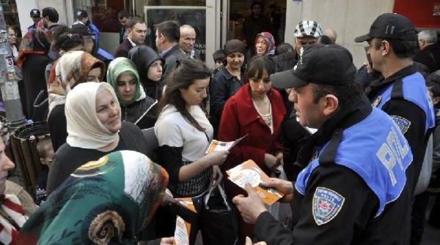 Sahte Polis, Savcı Ve Hakime Broş&uuml;rl&uuml; &Ouml;nlem