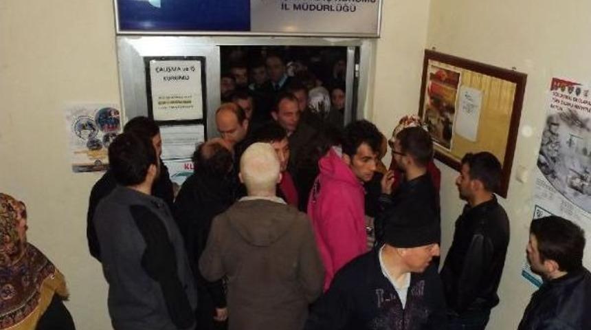 Suriye Dişişleri Bakanlığı &Ccedil;alışanı &Ccedil;aykur'a Mevsimlik Iş I&ccedil;in Başvurmak Istedi