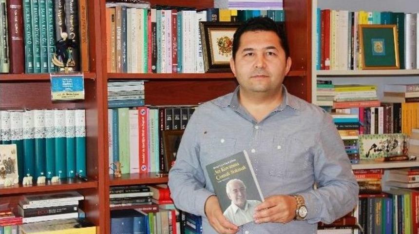 Sa&uuml; &Ouml;ğretim &Uuml;yesi Do&ccedil;. Dr. Şahın&rsquo;e Birincilik &Ouml;d&uuml;l&uuml;