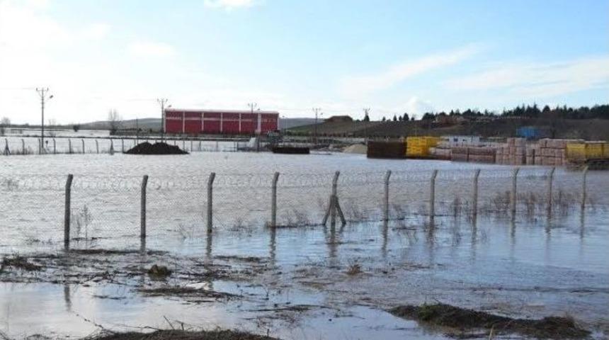 Hayrabolu Deresi Sağanak Dolayısıyla Taştı