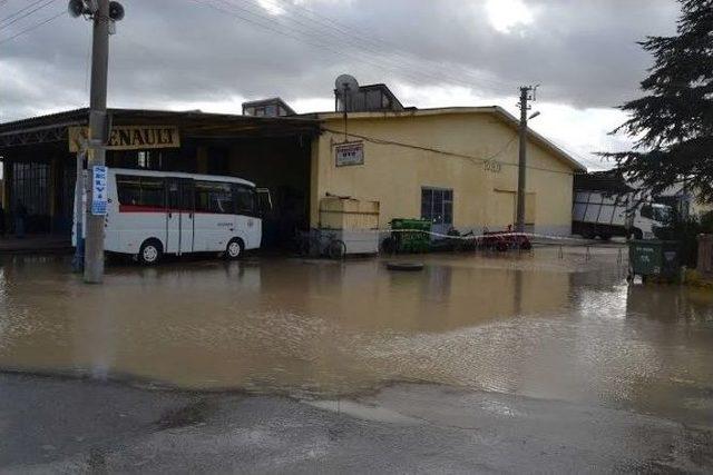 Hayrabolu Deresi Sağanak Dolayısıyla Taştı