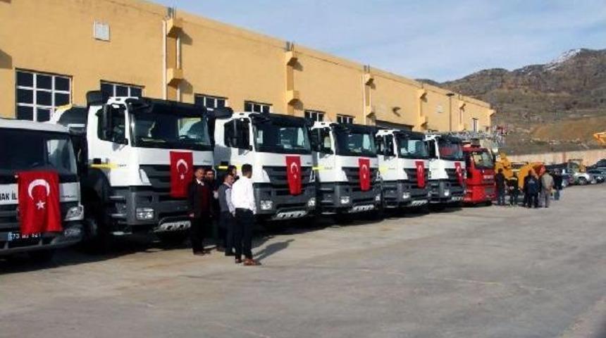 Şırnak &Ouml;zel İdaresi'ne Alınan Ara&ccedil;lar Ak Parti Ve Hdp'li Vekilleri Buluşturdu