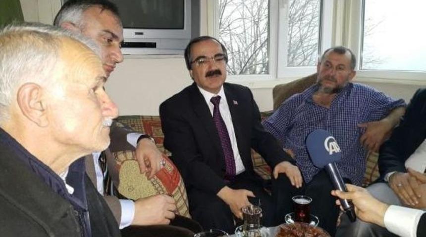 Umrede 'parelelci Dayağı' Iddiası Yargıya Taşındı