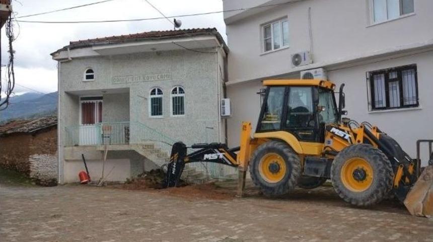 Danişment Mahallesi Minaresine Kavuşuyor