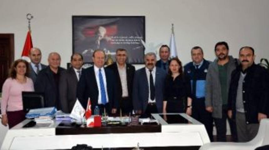 Başkan &Ouml;zakcan: &rdquo;sendikalar Demokrasinin Vazge&ccedil;ilmezlerindendir&rdquo;