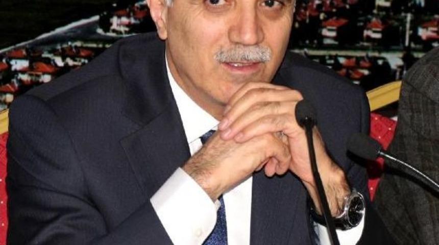 Burdur G&ouml;l&uuml;'n&uuml;n Suyu 35 Yılda &Uuml;&ccedil;te Bir Oranında Azaldı