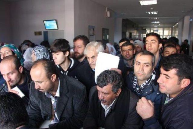 Hastanede  barkot Sistemi  Değişikliği Kuyruğa Neden Oldu 1