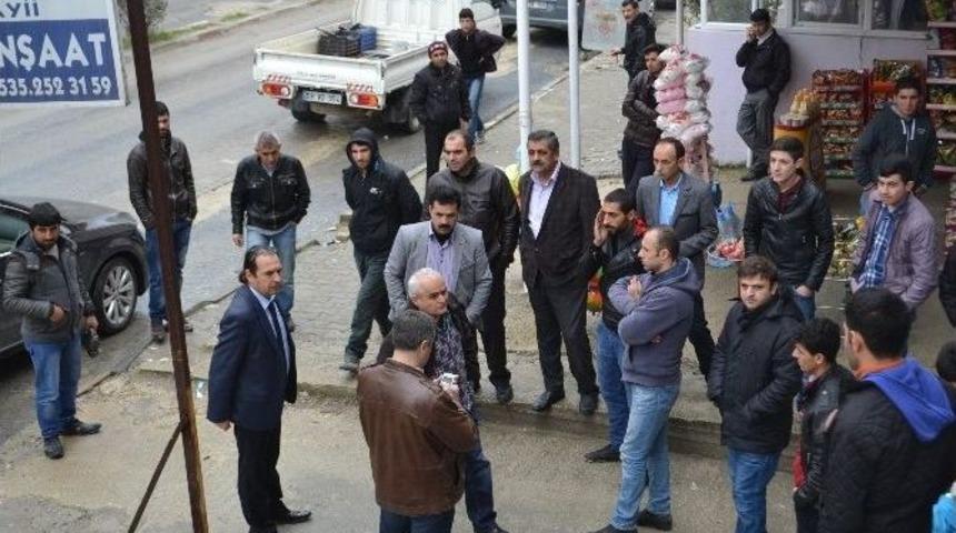 &Uuml;&ccedil; Aydır Maaş Alamayan Taşeron İş&ccedil;iler &Uuml;nl&uuml; Markanın Mallarına El Koydu