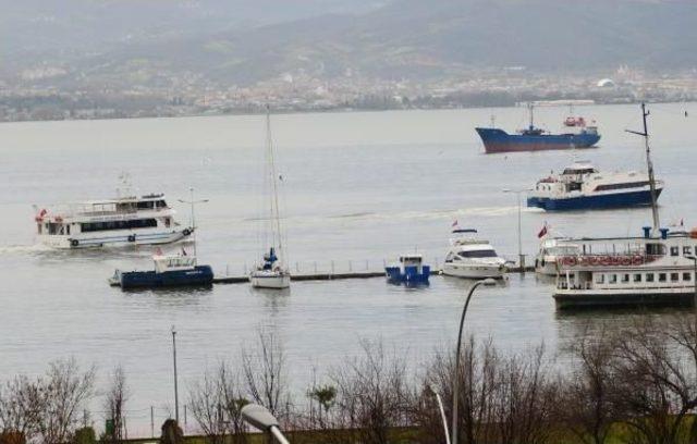 Lodosun Yuttuğu Marina Iskelesi Iki Gün Sonra Ortaya Çıktı