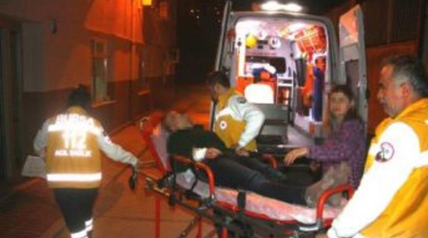 Gen&ccedil; Kız Bileğini Keserek Intihara Kalkıştı