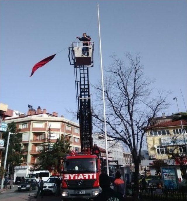 Çaycuma İtfaiyesi Fırtına İhbarlarını Değerlendirdi