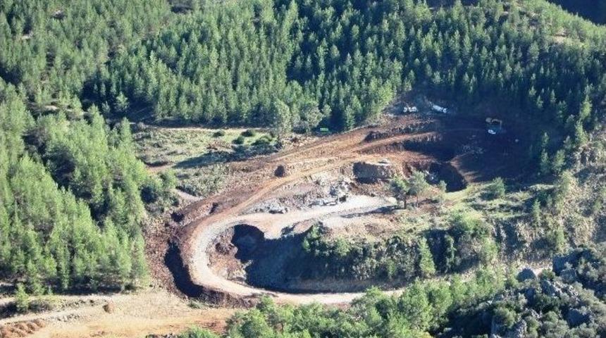 K&uuml;&ccedil;&uuml;k Aksu Barajı İnşaat &Ccedil;alışmaları Devam Ediyor