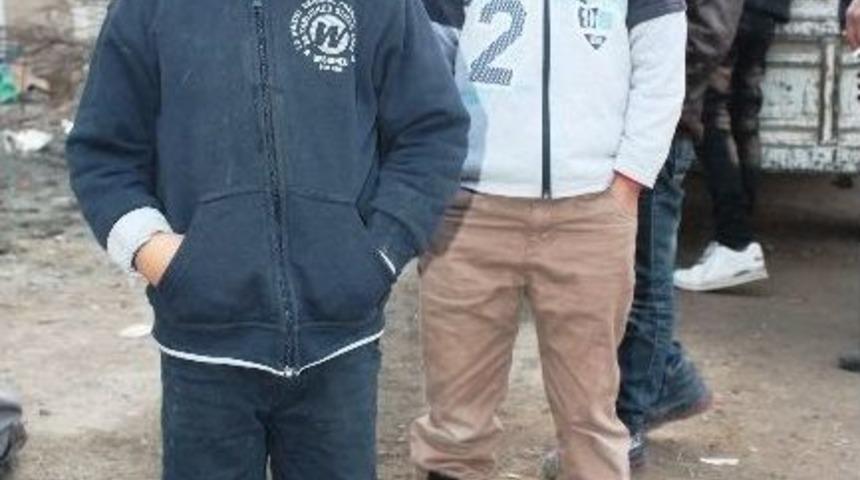 Iğdır&rsquo;a Yerleşen T&uuml;rkmenlere T&uuml;rk Kızılay&rsquo;ından Yardım