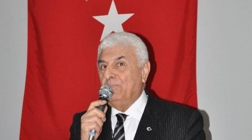 &Ouml;z&uuml;nal: &ldquo;muhtarı Kimse K&uuml;&ccedil;&uuml;k G&ouml;rmesin&rdquo;