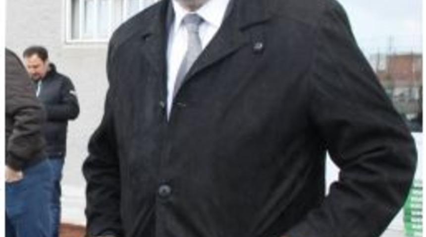 B&ouml;l&uuml;kbaşı, Bursaspor&rsquo;dan Emin