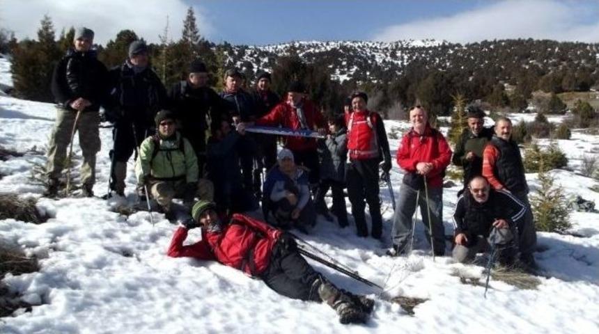 Doğaseverler, Karlı Parkurda Y&uuml;r&uuml;d&uuml;