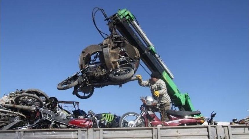 Bin 150 Motosiklet Geri D&ouml;n&uuml;şt&uuml;r&uuml;lmek &Uuml;zere Mke&rsquo;ye G&ouml;nderildi