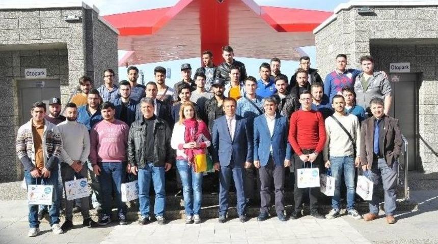 Gen&ccedil; Değerler Milli Değerlerle Buluşuyor