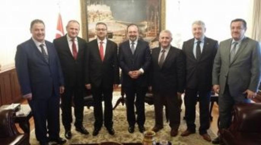 D&uuml;zce Heyeti Diyanet İşleri Başkanını Ziyaret Etti