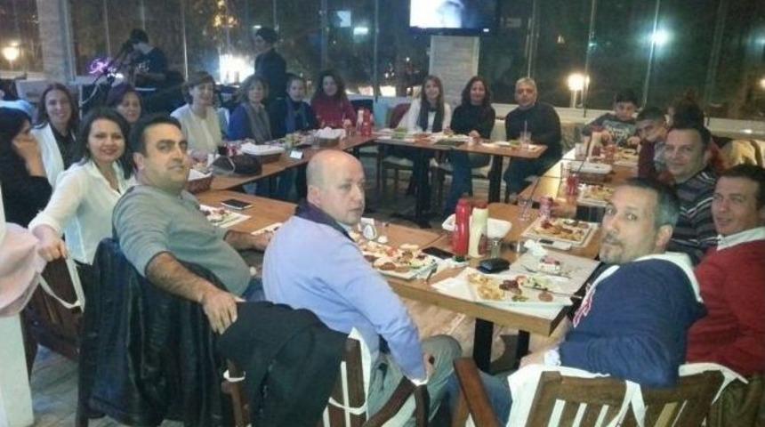 Şirinyer Lisesi Mezunları &Ouml;ğretmenleri İle Yemekte Buluştu