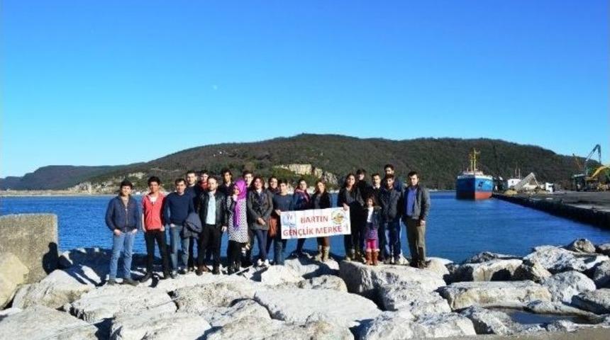 Gen&ccedil;lerden G&uuml;mr&uuml;k M&uuml;d&uuml;rl&uuml;ğ&uuml;&rsquo;ne Ziyaret