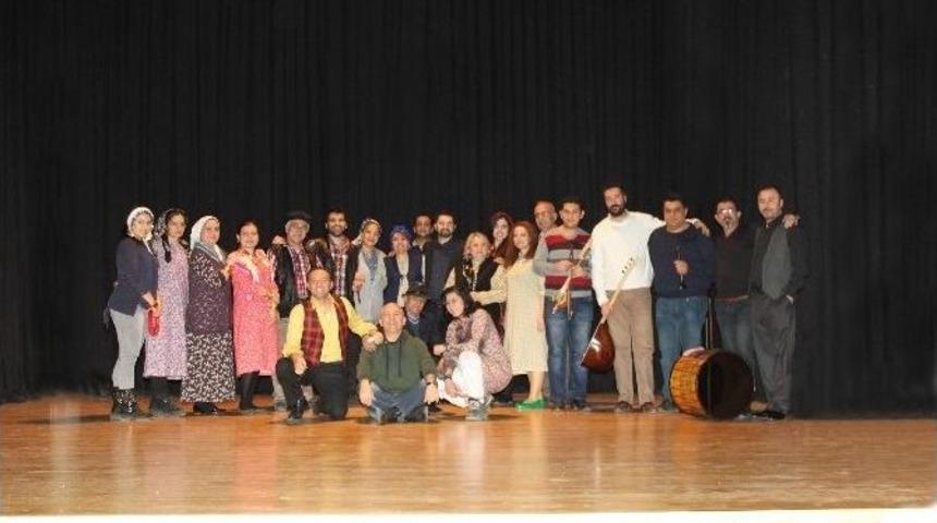 Mali M&uuml;şavirler Tiyatro Topluluğu Kurdu Turneye Hazırlanıyorlar