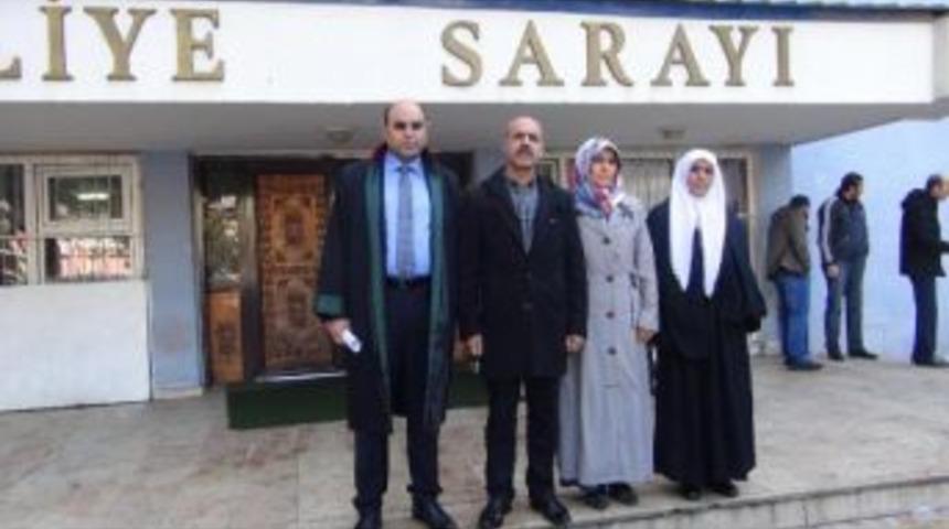 Ter&ouml;rist Diye &Ouml;ld&uuml;r&uuml;len Eliveren Kardeşler Davasında Sanıklara Yurt Dışı Yasağı