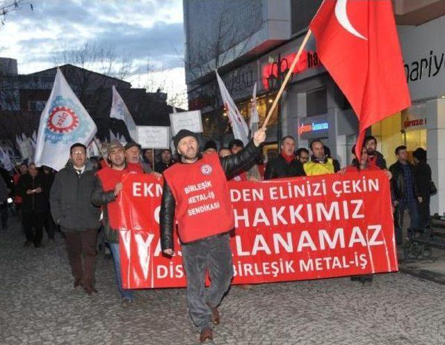 Eskişehir'de 300 Metal Işçisi Yürüdü