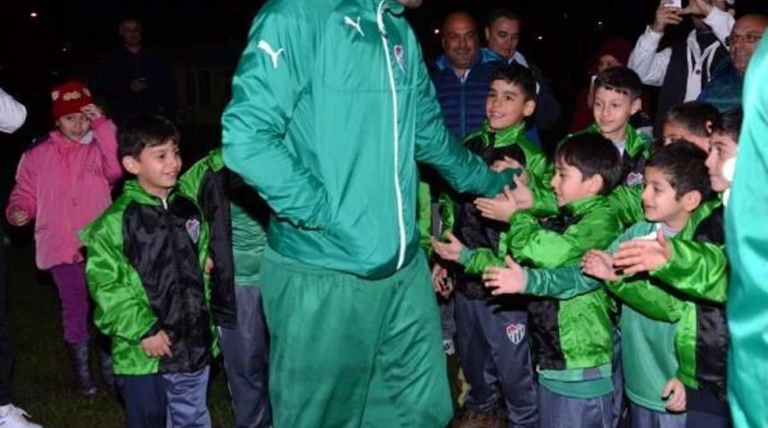 Bursaspor, Cantone Karag&uuml;mr&uuml;k Hazırlıklarına Başladı