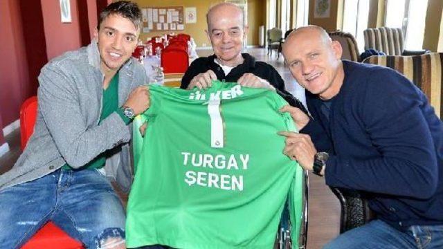 Galatasaraylı Muslera Ve Taffarel'den Turgay Şeren'e Ziyaret